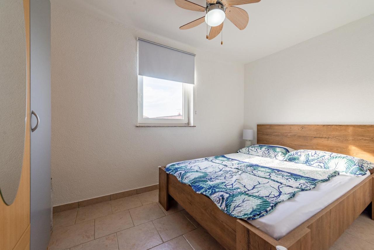Agape Apartment Vir