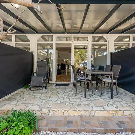 Apartments Villa Agape Vir Exterior photo
