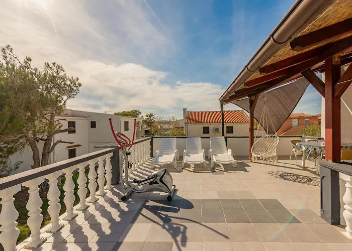 Apartments Villa Agape Vir